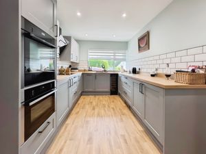 Photo 36- click for photo gallery